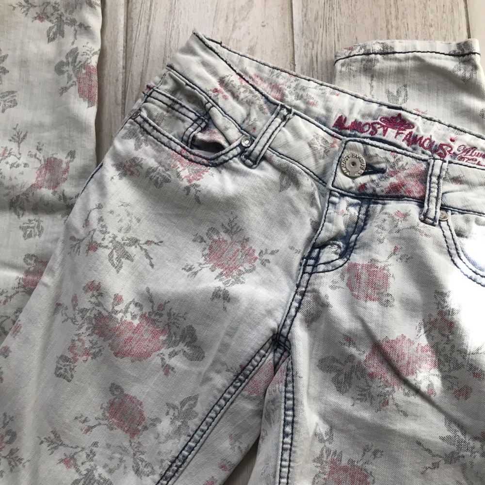 Rose Printed Jeans
